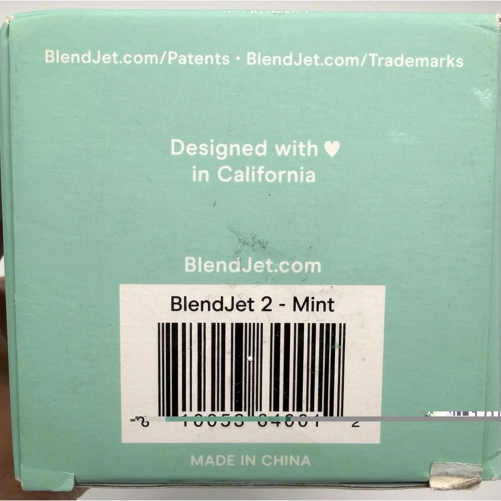 BlendJet 2 Portable Blender 16oz Mint Green Carrying Strap Rechargeable Base New